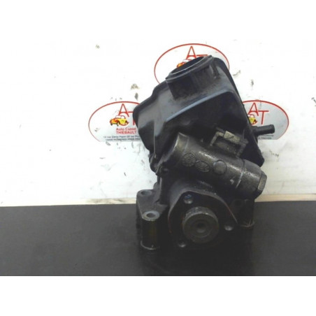 Pompe de direction MERCEDES SPRINTER 3T (903) FOURGON 216D d’occasion