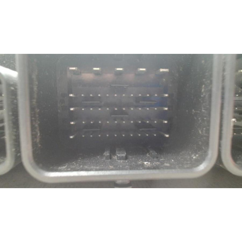 Calculateur moteur PEUGEOT 5008 1 PHASE 1 d’occasion