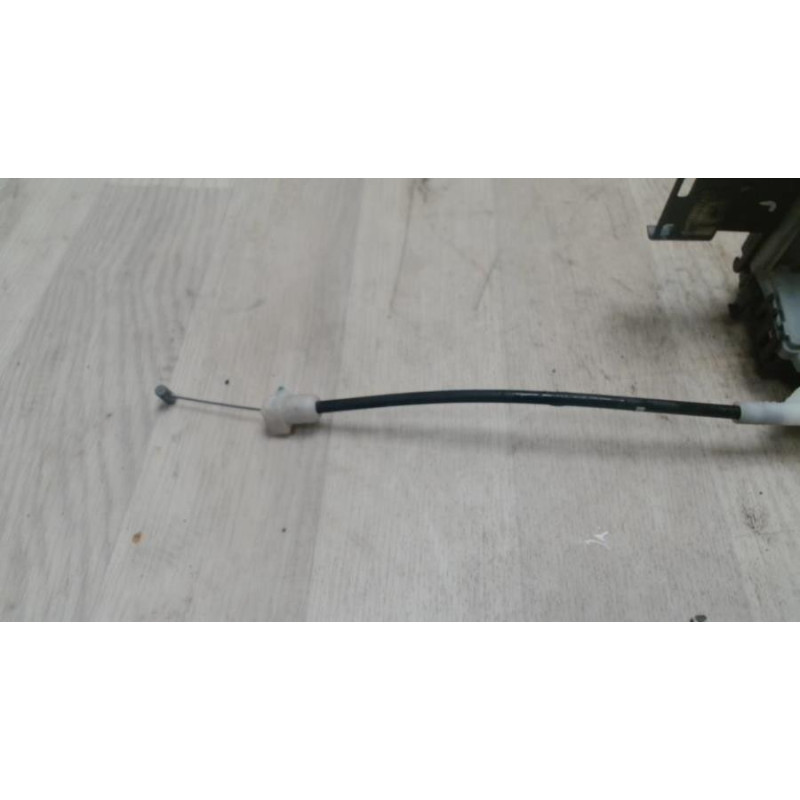 Serrure arriere gauche CITROEN C3 2 PHASE 1 d’occasion