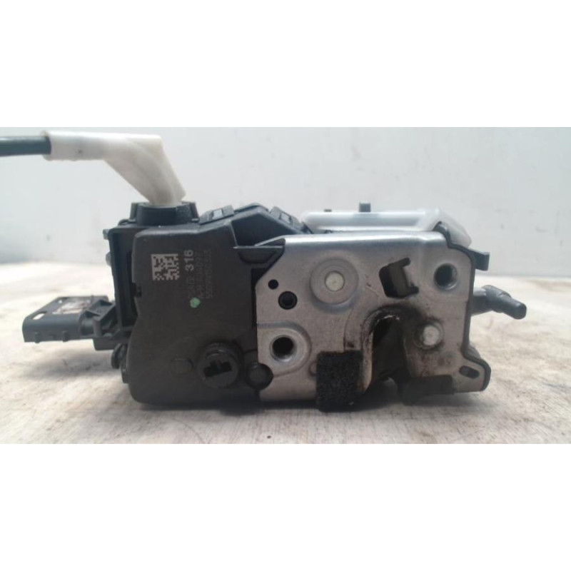 Serrure arriere gauche CITROEN C3 2 PHASE 1 d’occasion
