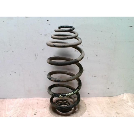 Ressort de suspension arriere gauche RENAULT KANGOO 2 PHASE 1 d’occasion