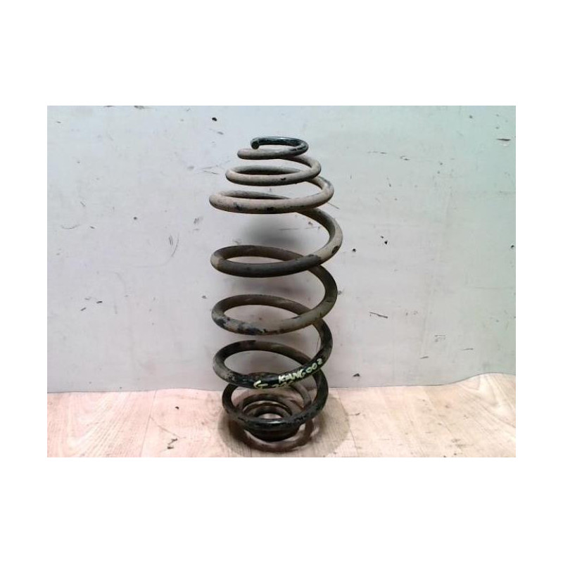 Ressort de suspension arriere gauche RENAULT KANGOO 2 PHASE 1 d’occasion