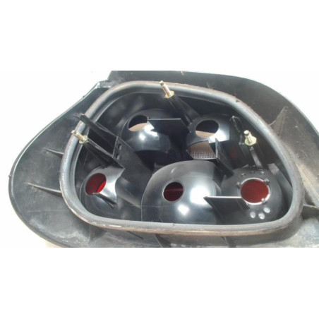 Feu arriere principal droit (feux) RENAULT MEGANE 1 PHASE 1 d’occasion