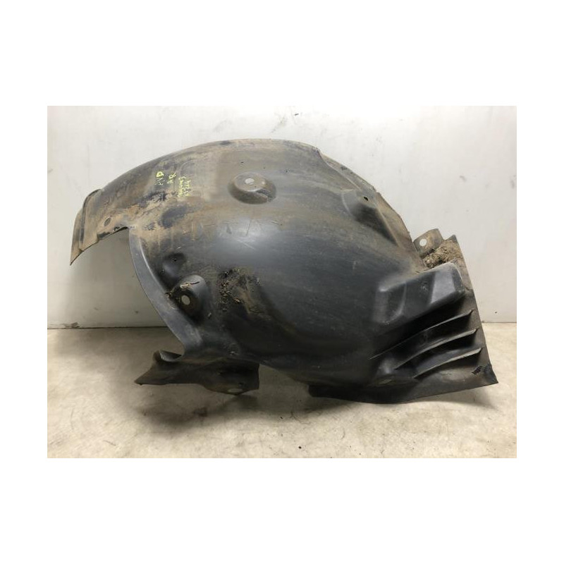 Pare boue avant droit RENAULT MEGANE 3 PHASE 1 d’occasion