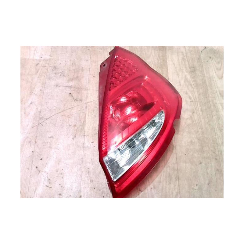 Feu arriere principal droit (feux) FORD FIESTA 6 PHASE 1 d’occasion