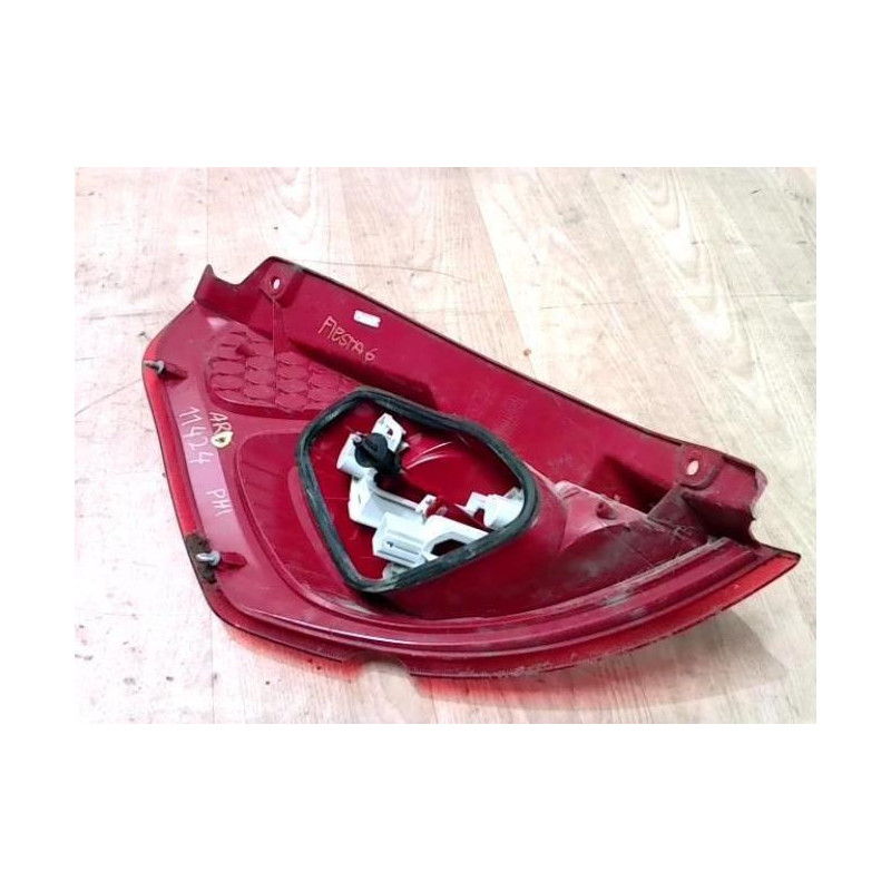 Feu arriere principal droit (feux) FORD FIESTA 6 PHASE 1 d’occasion
