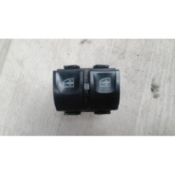 Interrupteur de leve vitre RENAULT CLIO 4 PHASE 1 d’occasion