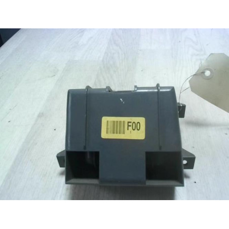 Vide poche avant gauche HYUNDAI TERRACAN d’occasion