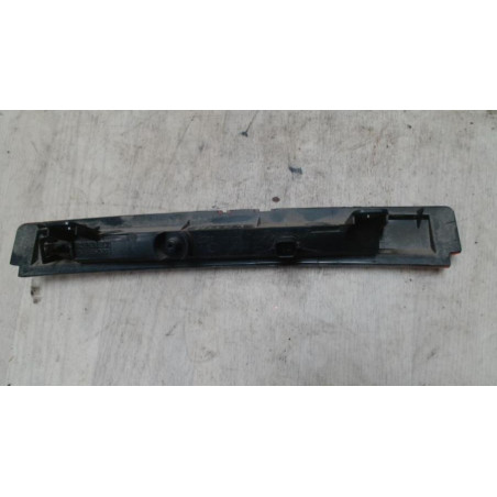 Feu arriere stop central RENAULT CLIO 4 PHASE 1 d’occasion