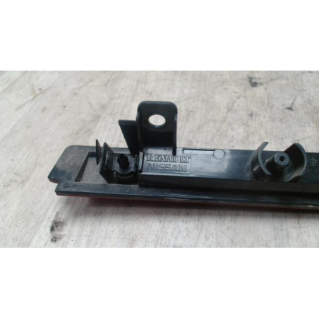 Feu arriere stop central RENAULT CLIO 4 PHASE 1 d’occasion