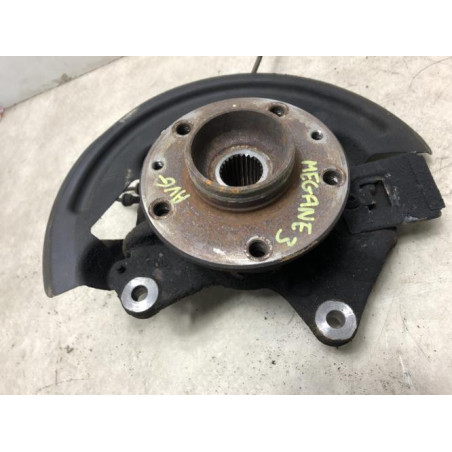 Fusee avant gauche RENAULT MEGANE 3 PHASE 1 d’occasion
