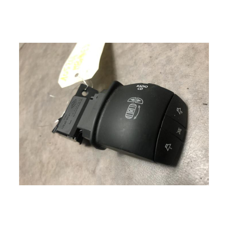 Commande autoradio RENAULT MEGANE 3 PHASE 1 d’occasion
