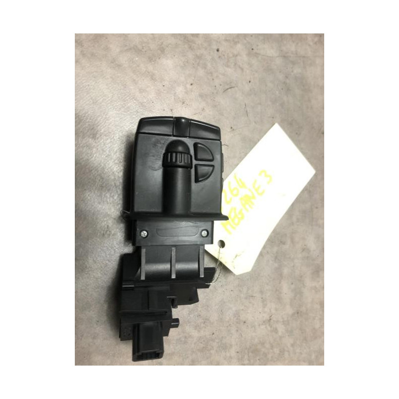 Commande autoradio RENAULT MEGANE 3 PHASE 1 d’occasion
