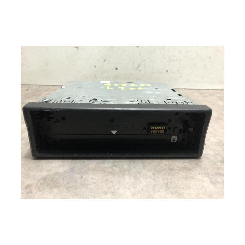 Autoradio MITSUBISHI L 200 2 d’occasion