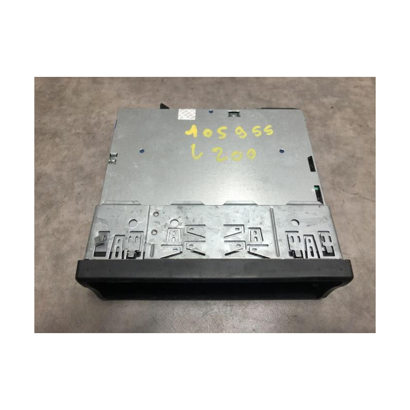 Autoradio MITSUBISHI L 200 2 d’occasion