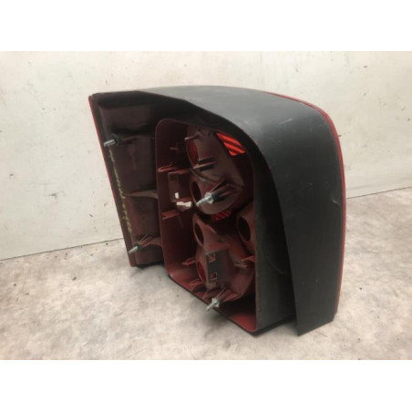 Feu arriere principal droit (feux) VOLKSWAGEN PASSAT 4 PHASE 2 BREAK d’occasion