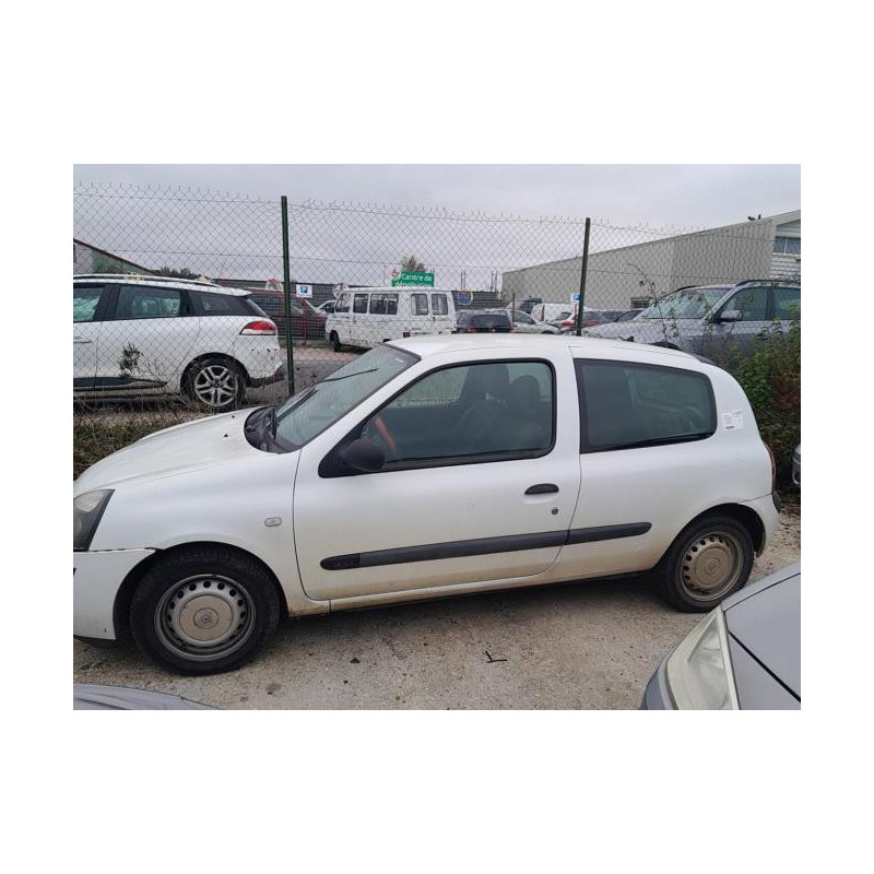 Serrure avant gauche RENAULT CLIO 2 PHASE 2 d’occasion