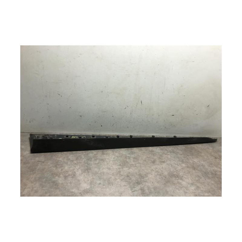 Baguette de porte avant gauche RENAULT CLIO 4 PHASE 1 d’occasion