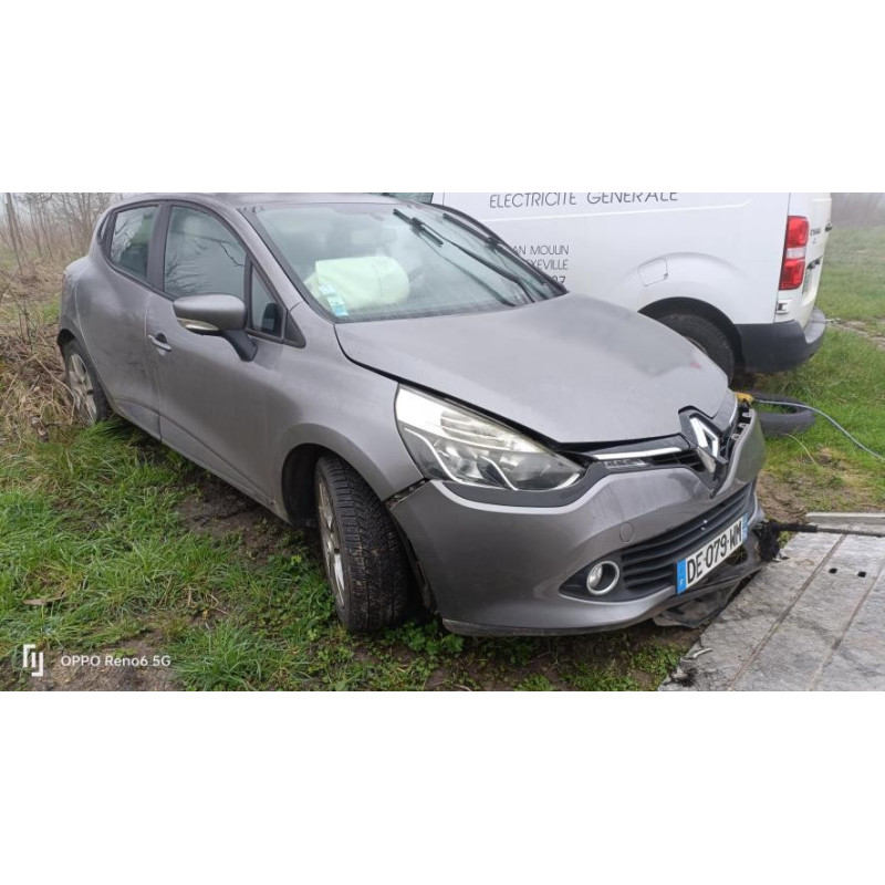 Baguette de porte avant gauche RENAULT CLIO 4 PHASE 1 d’occasion