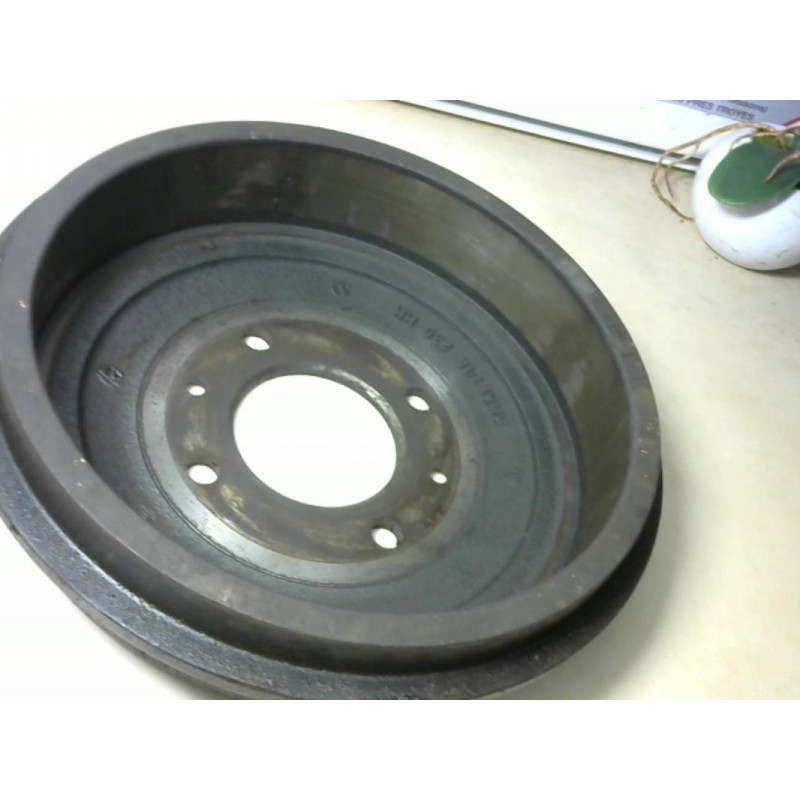 Tambour arriere gauche PEUGEOT 306 BREAK PHASE 2 d’occasion