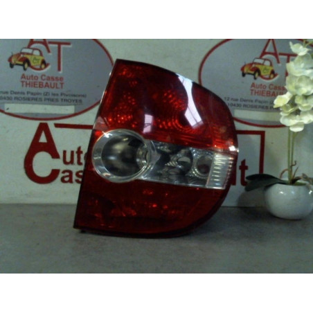 Feu arriere principal droit (feux) VOLKSWAGEN FOX d’occasion