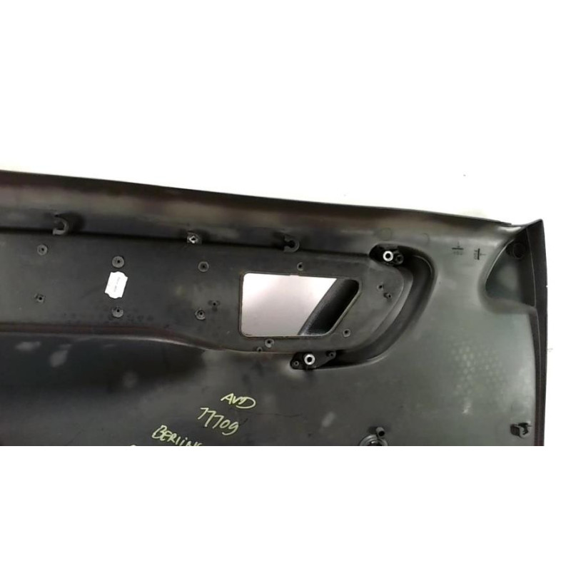 Panneau de porte avant droit CITROEN BERLINGO 1 PHASE 2 d’occasion