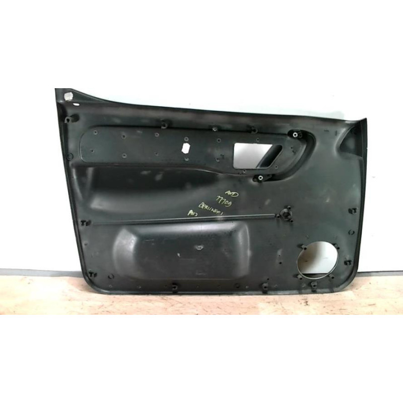 Panneau de porte avant droit CITROEN BERLINGO 1 PHASE 2 d’occasion