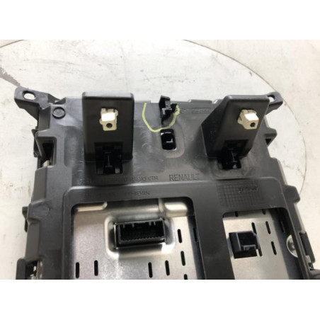Ecran GPS RENAULT MEGANE 4 PHASE 1 d’occasion