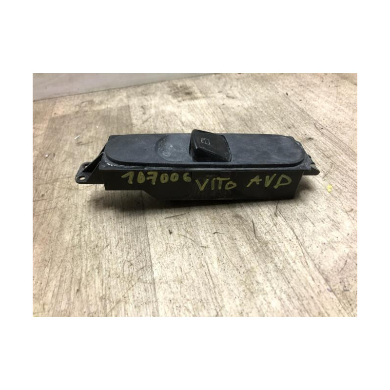 Interrupteur de leve vitre avant droit MERCEDES VITO 639 PHASE 2 d’occasion