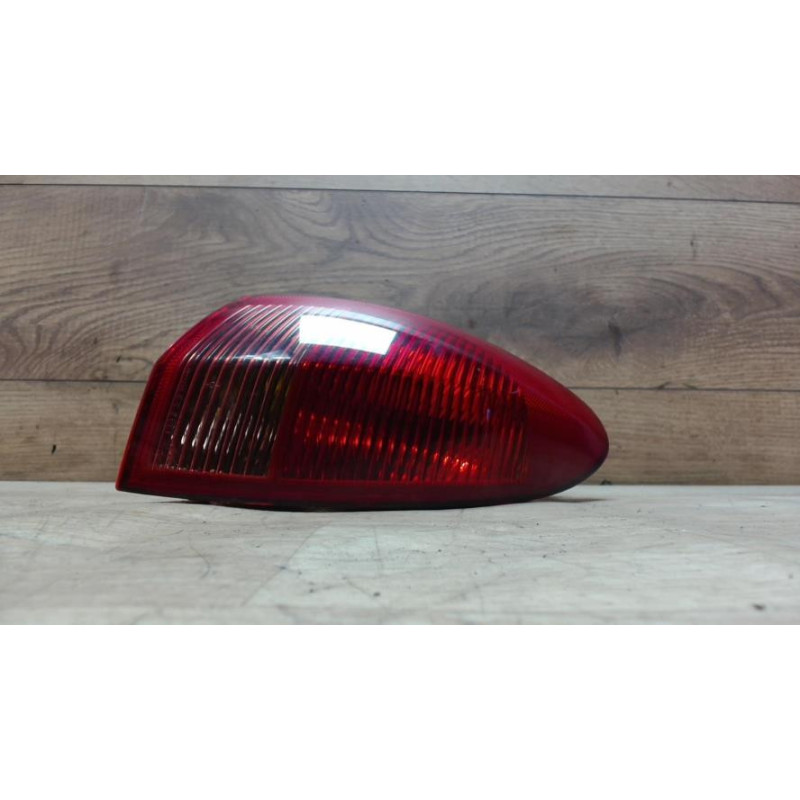 Feu arriere principal droit (feux) ALFA ROMEO 147 PHASE 1 d’occasion