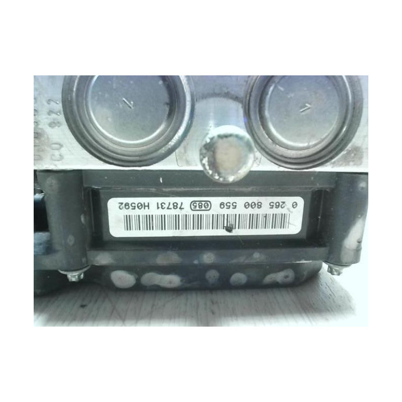 Bloc ABS (freins anti-blocage) RENAULT CLIO 3 PHASE 1 d’occasion