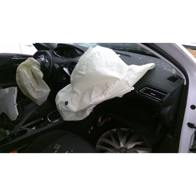 Aerateur tableau de bord avant droit PEUGEOT 308 2 PHASE 2 d’occasion