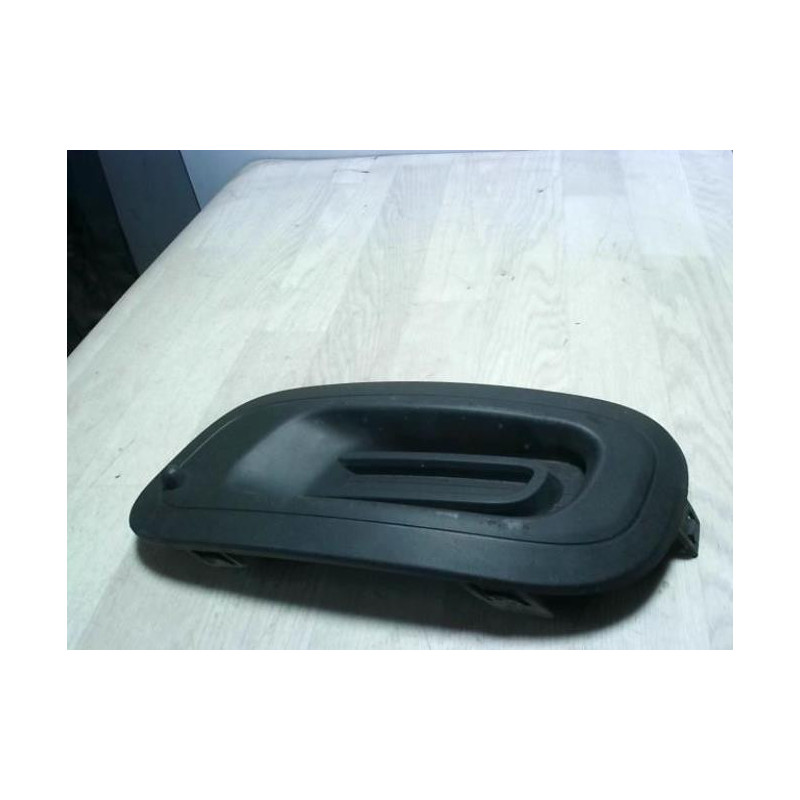 Enjoliveur anti brouillard FIAT PANDA 3 PHASE 1 d’occasion