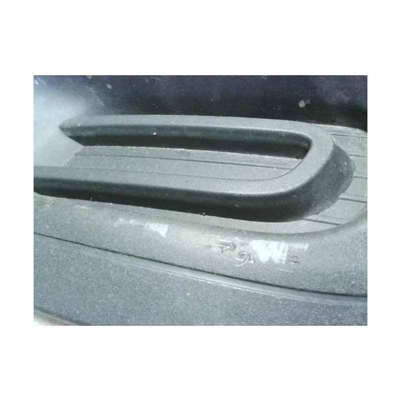Enjoliveur anti brouillard FIAT PANDA 3 PHASE 1 d’occasion