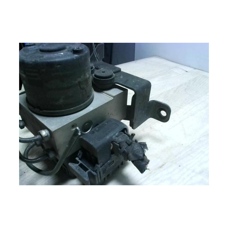 Bloc ABS (freins anti-blocage) HYUNDAI TERRACAN d’occasion