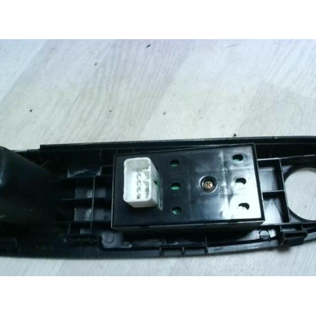 Interrupteur de leve vitre avant gauche HYUNDAI GETZ PHASE 1 d’occasion