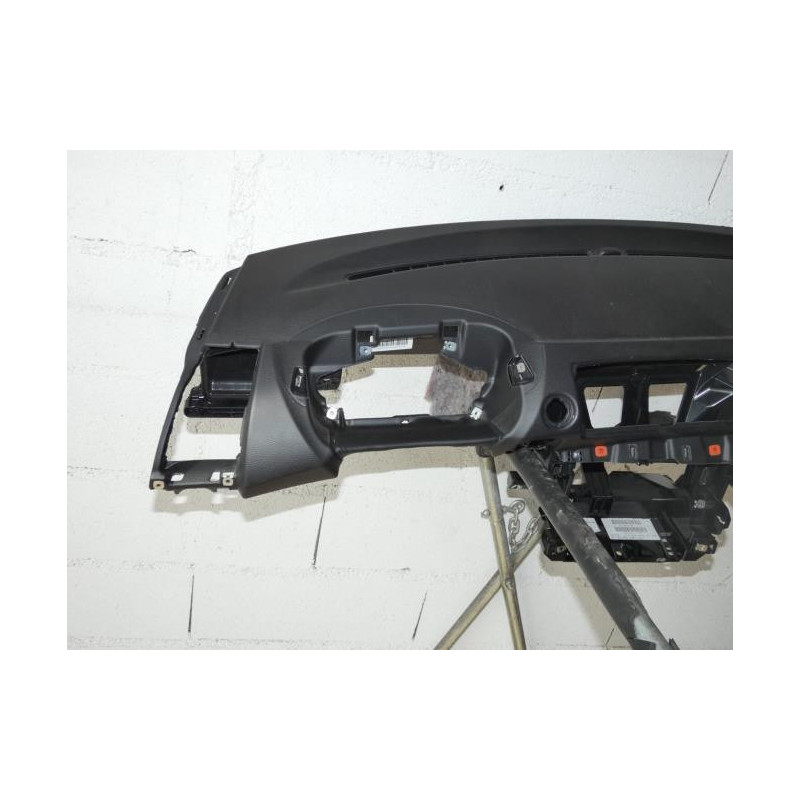 Tableau de bord BMW SERIE 1 E81 d’occasion