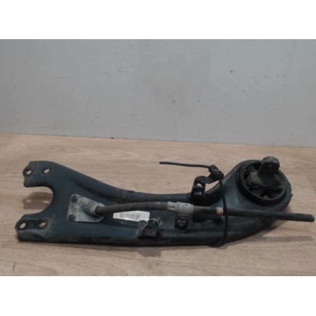Support moteur KIA SPORTAGE 3 PHASE 1 d’occasion