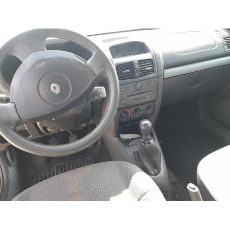 Tableau de bord RENAULT CLIO 2 PHASE 2 d’occasion