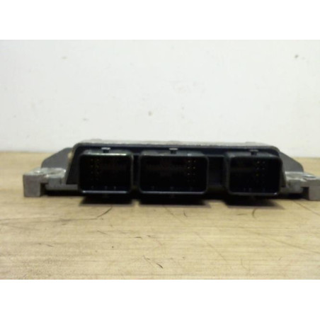 Calculateur moteur RENAULT TWINGO 2 PHASE 1 d’occasion