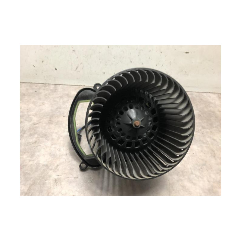 Ventilateur chauffage RENAULT MEGANE 4 PHASE 1 d’occasion
