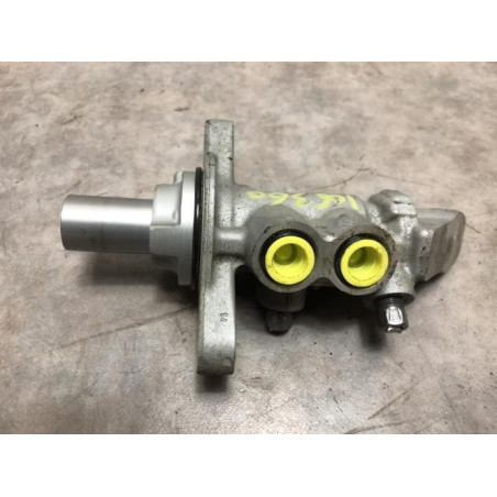 Maitre cylindre (freinage) RENAULT MEGANE 4 PHASE 1 d’occasion