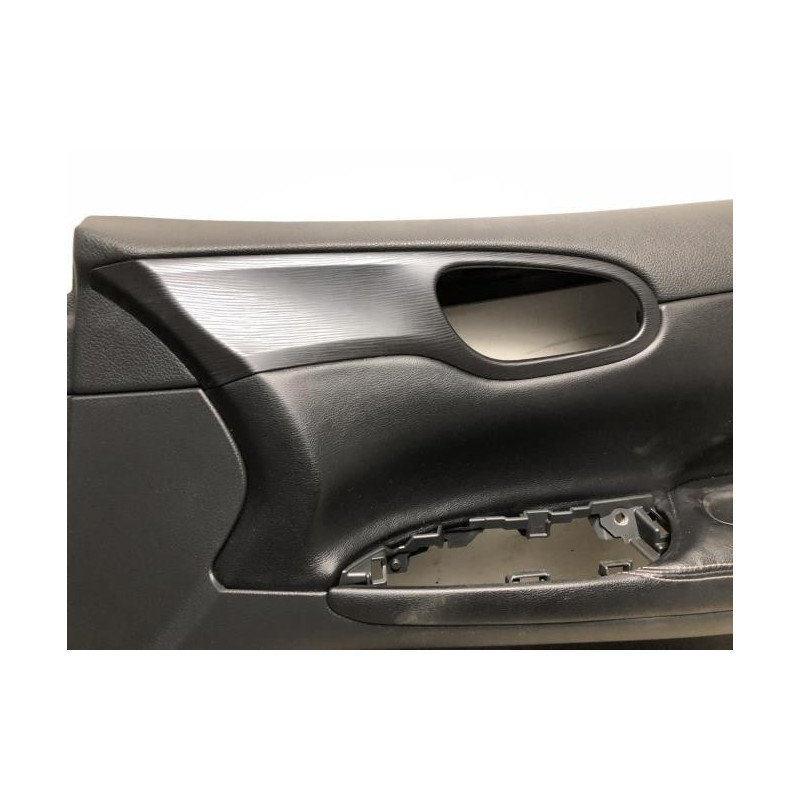 Panneau de porte avant droit NISSAN PULSAR d’occasion