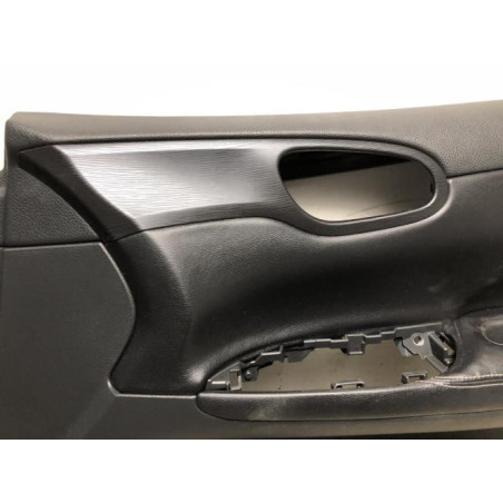 Panneau de porte avant droit NISSAN PULSAR d’occasion