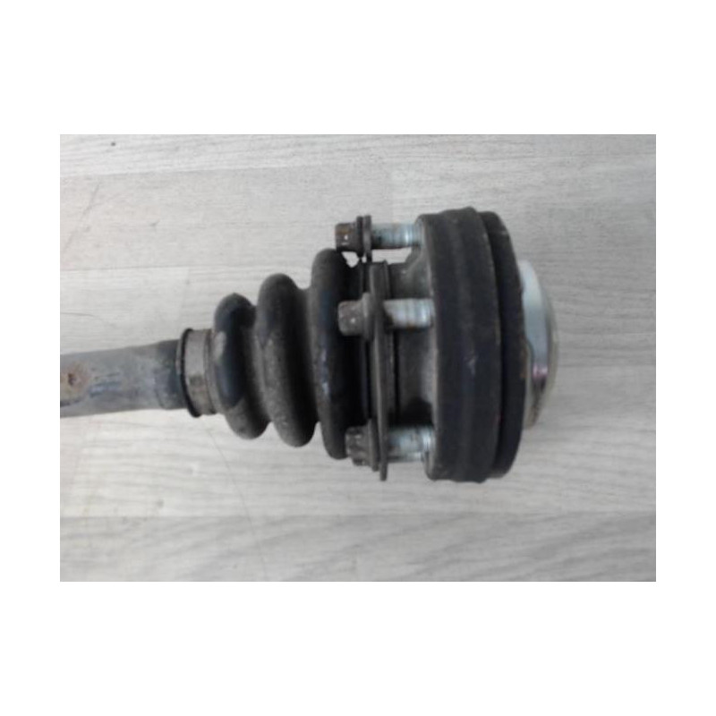 Cardan arriere gauche (transmission) BMW SERIE 1 E81 d’occasion