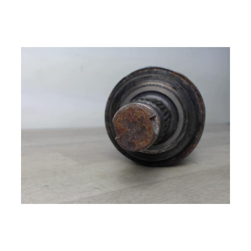 Cardan arriere gauche (transmission) BMW SERIE 1 E81 d’occasion