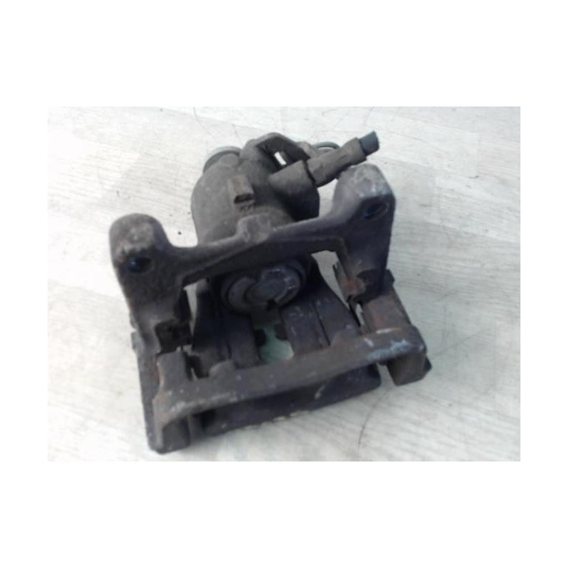 Etrier arriere gauche (freinage) FORD KUGA 1 d’occasion
