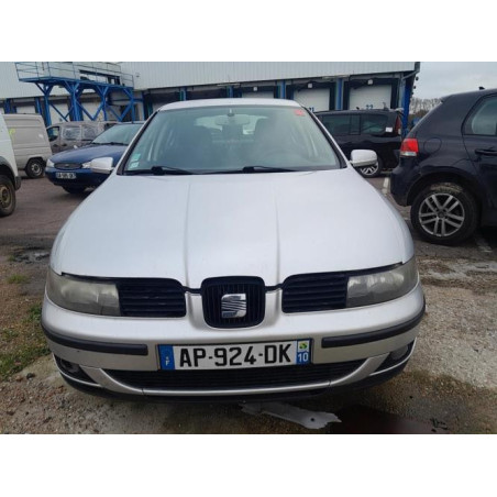 Pretensionneur de ceinture avant gauche SEAT LEON 1 d’occasion