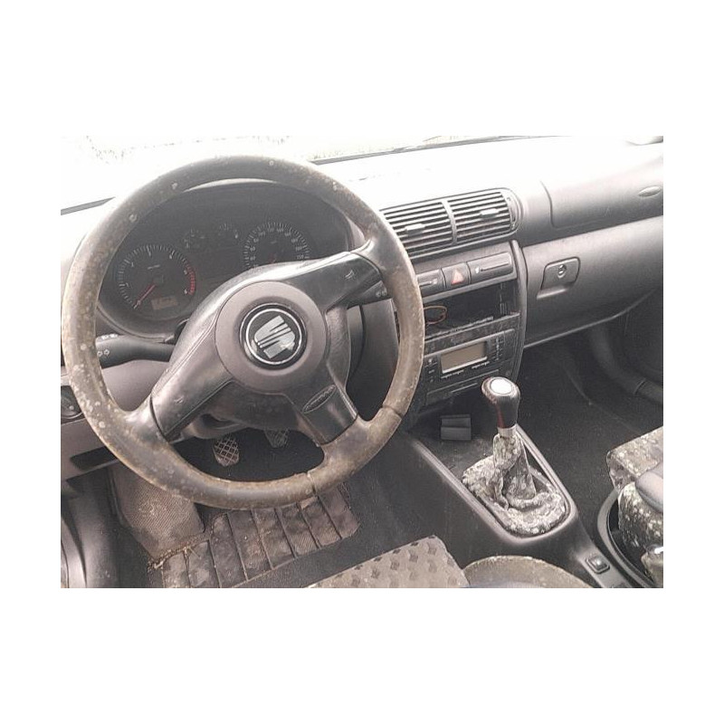 Pretensionneur de ceinture avant gauche SEAT LEON 1 d’occasion