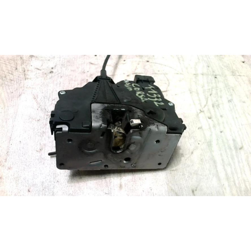 Serrure avant droit OPEL CORSA D PHASE 1 d’occasion